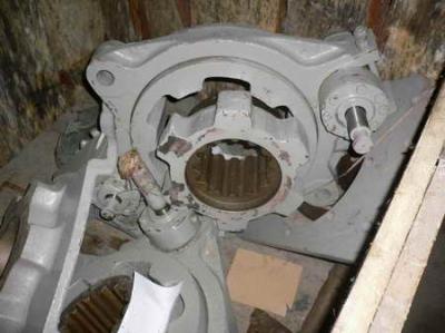 Муфта переключения левая ЭКГ-5А 1080.30.00 сб