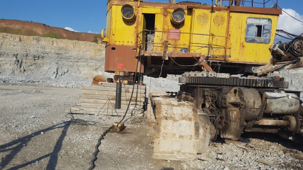 Зубы сломаны общий план Зубы сломаны общий план