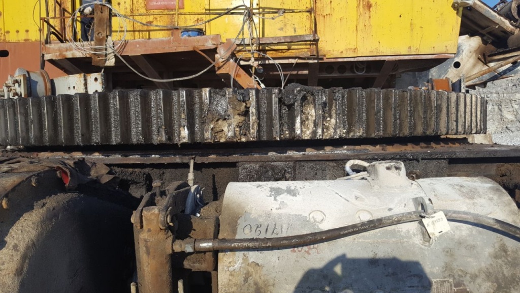 Зубы сломаны близко Зубы сломаны близко